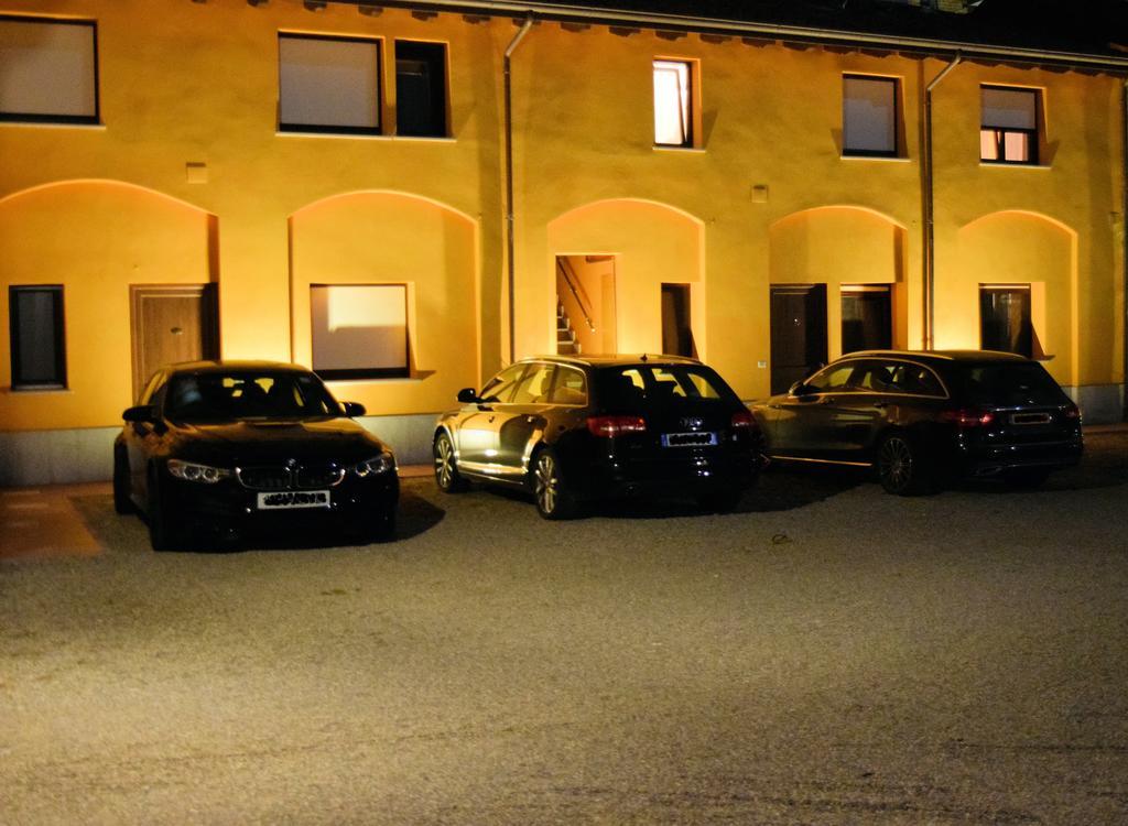 Corte Certosina Trezzano sul Naviglio Exterior foto