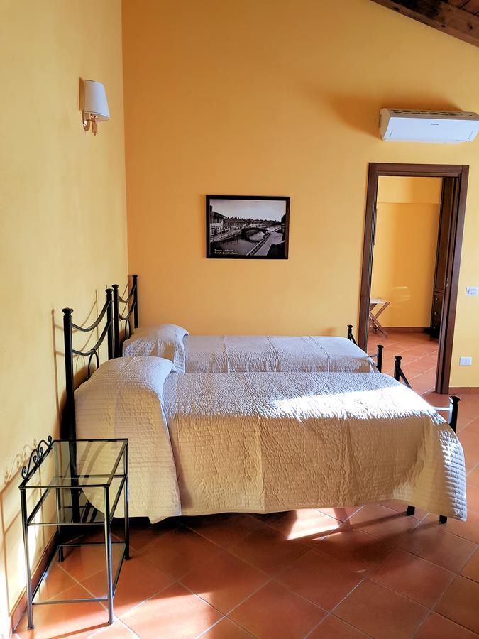 Corte Certosina Trezzano sul Naviglio Exterior foto