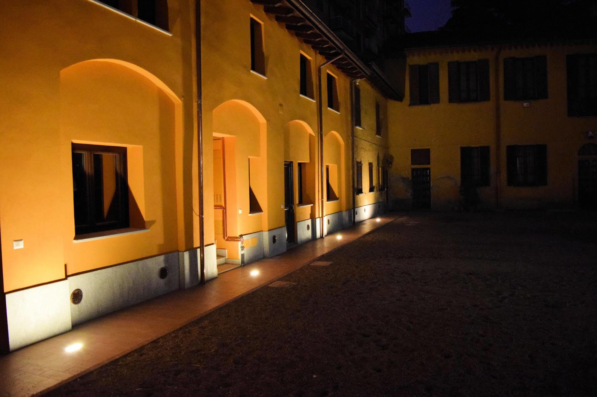 Corte Certosina Trezzano sul Naviglio Exterior foto